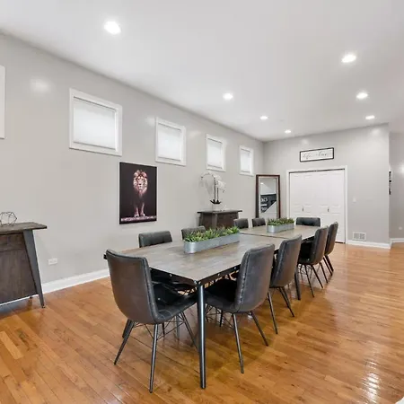 Spacious Luxury Retreat 8 Bed Oasis With 6 Baths Chicago Exterior photo