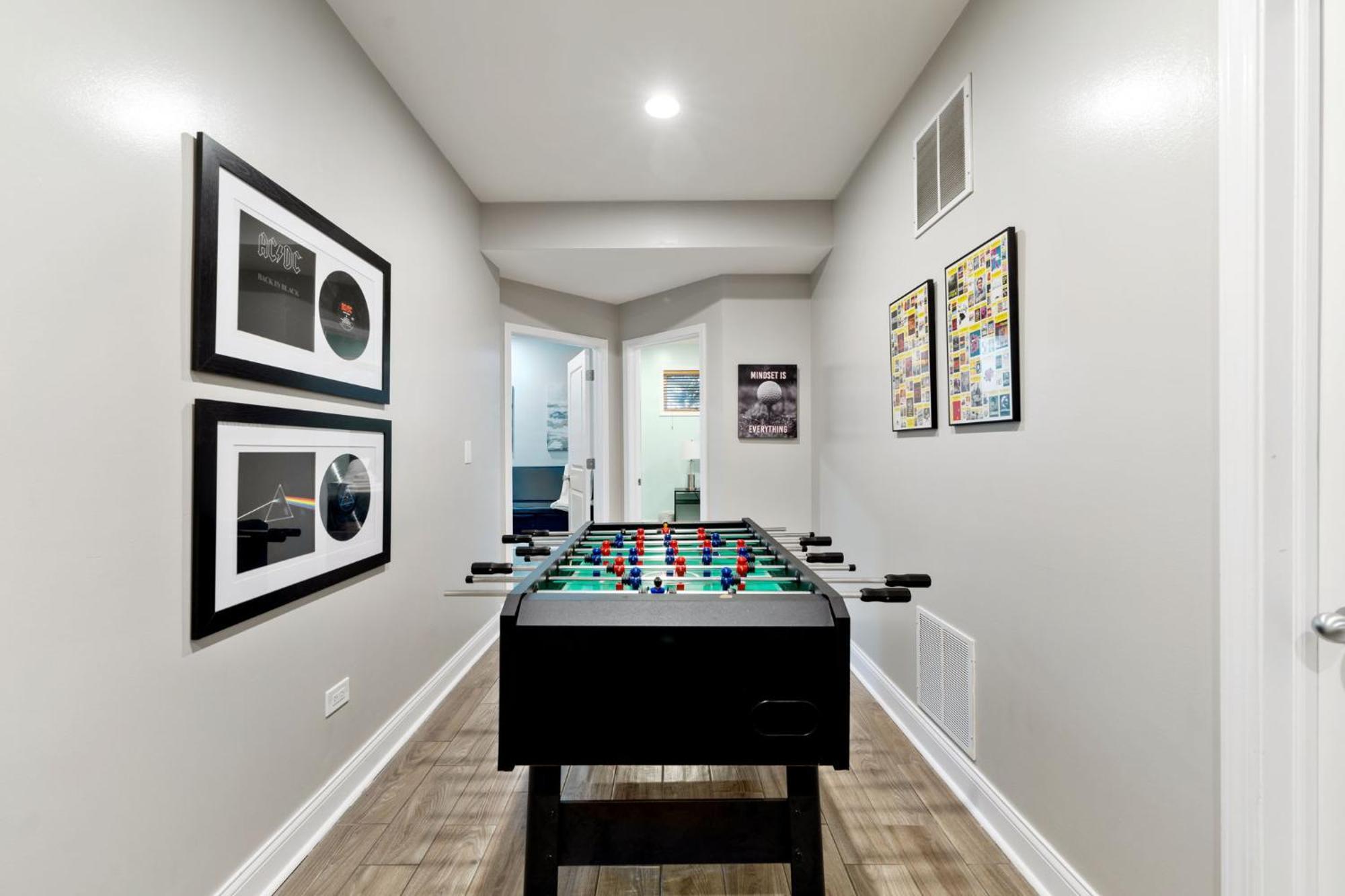 Spacious Luxury Retreat 8 Bed Oasis With 6 Baths *